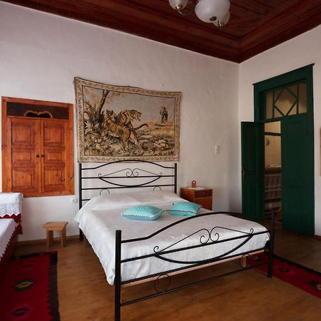 Guesthouse 1805 จีโรคาสเตอร์ ภายนอก รูปภาพ