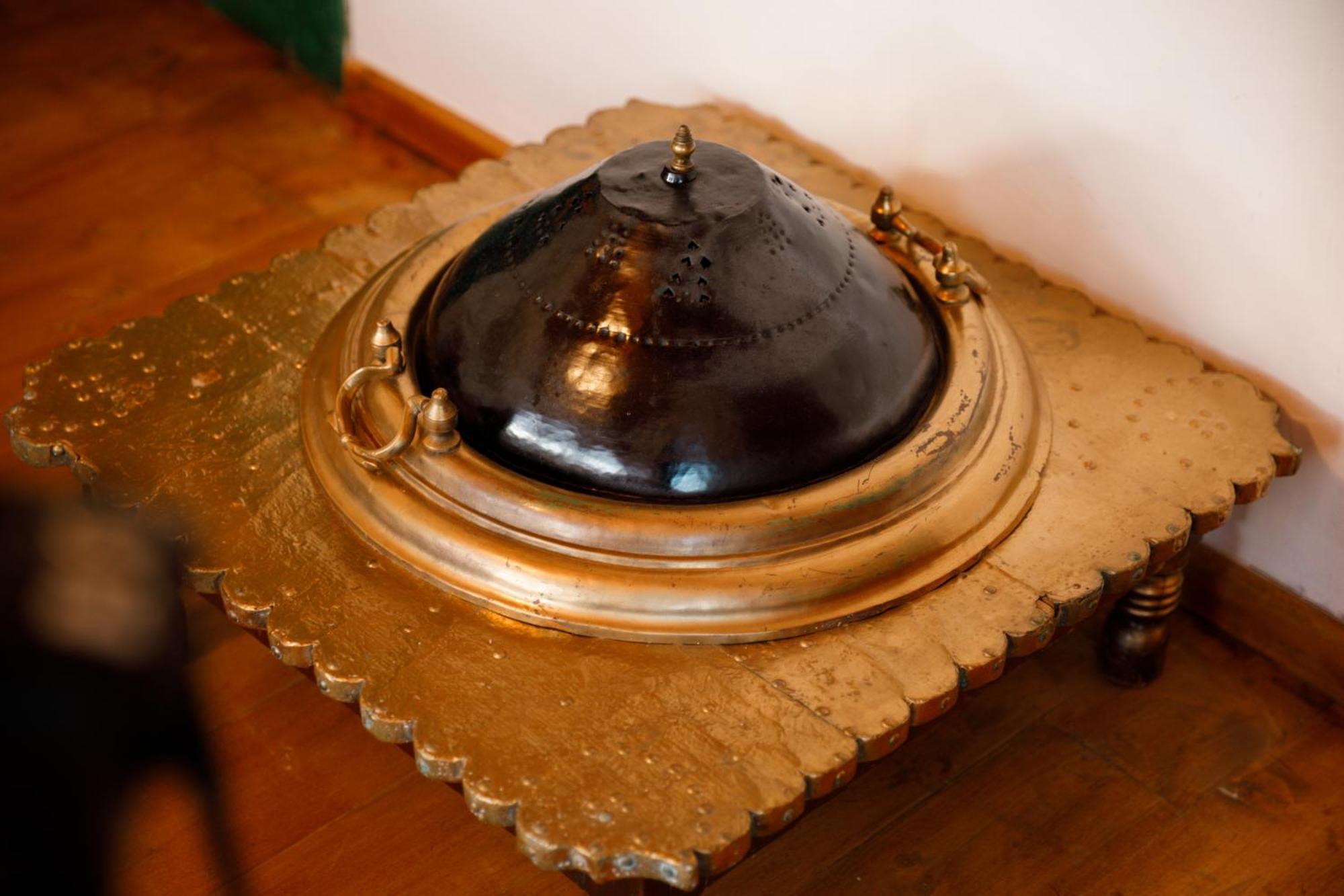 Guesthouse 1805 จีโรคาสเตอร์ ภายนอก รูปภาพ